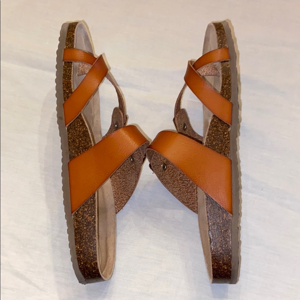 Madden Girl Brown Sandals - Picture 10 of 16